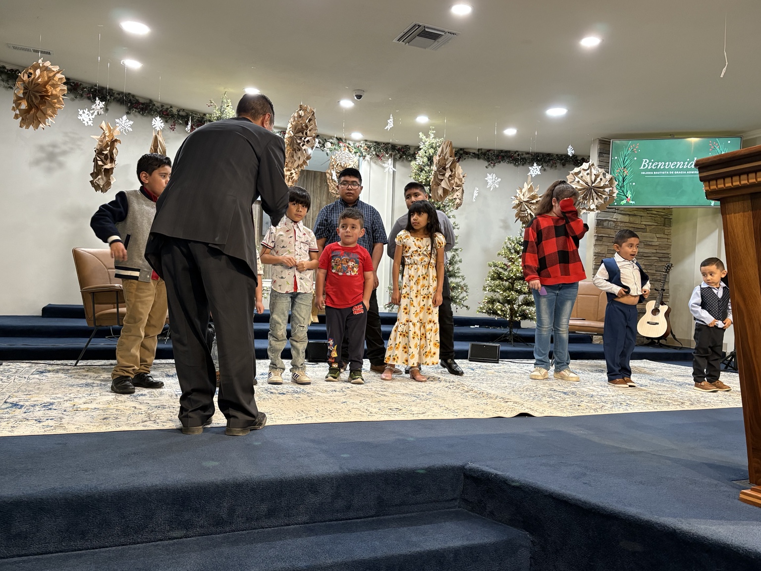 Vida y ministerio de Iglesia Bautista Gracia Admirable